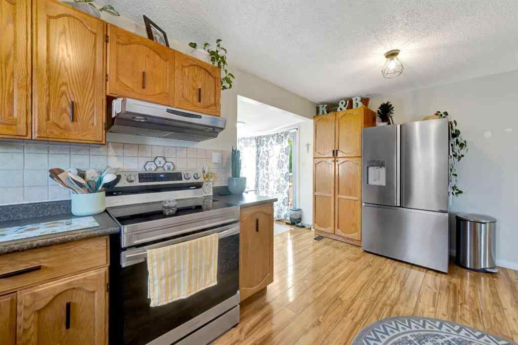 MLS® A2260981 - 4905 21 Street  in Wallacefield Lloydminster, Residential