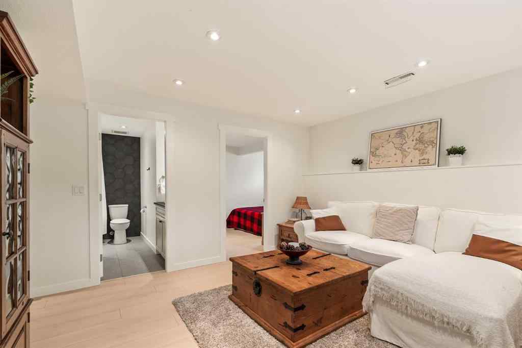 MLS® A2260995 - 151 Kingsbridge Road SE in Kings Heights Airdrie, Residential