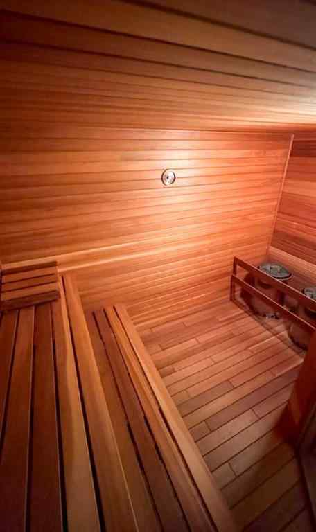 MLS® A2260998 - 10010 89 Street NW in The Pines Peace River, Residential