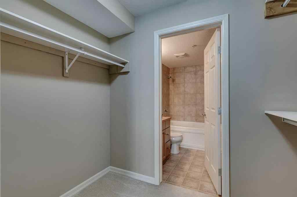 MLS® A2261003 - Unit #2114 92 Crystal Shores Road  in Crystal Shores Okotoks, Residential