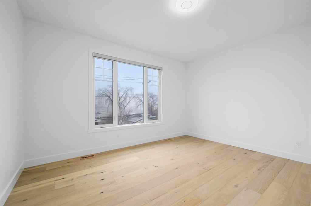 MLS® A2261004 - 54 Malibou Road SW in Meadowlark Park Calgary, Residential