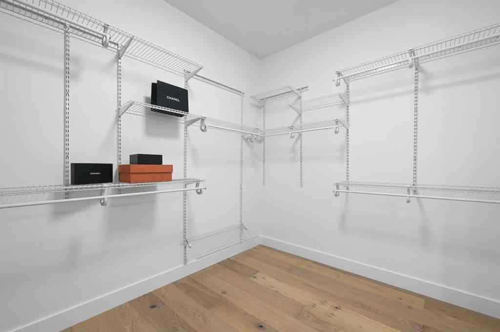 MLS® A2261004 - 54 Malibou Road SW in Meadowlark Park Calgary, Residential