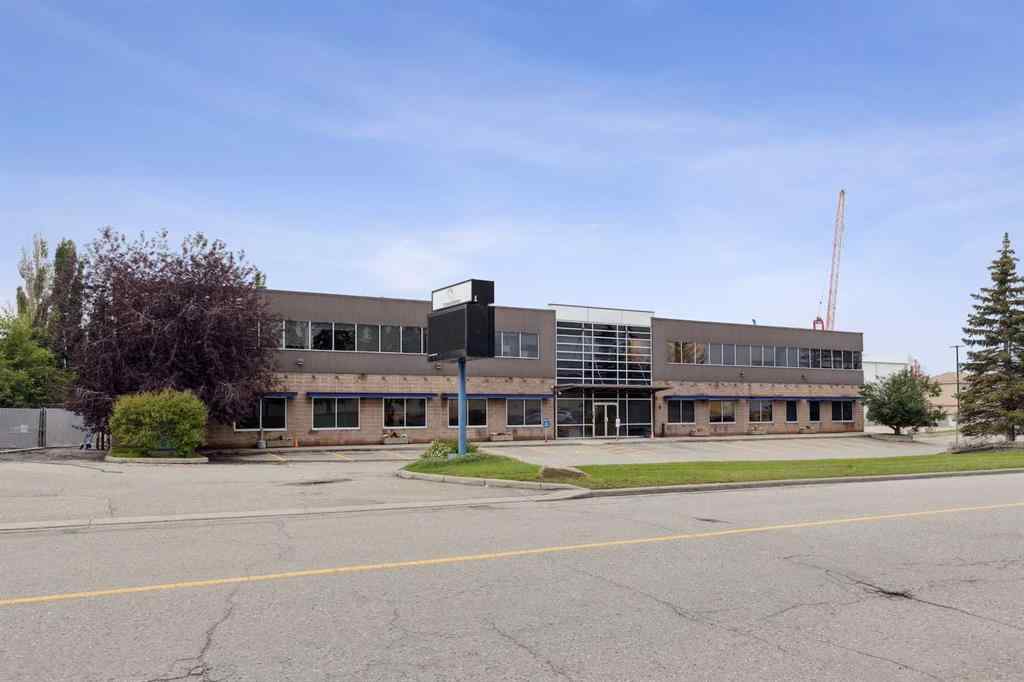 MLS® A2261007 - 5799 3 Street SE in Manchester Industrial Calgary, Commercial