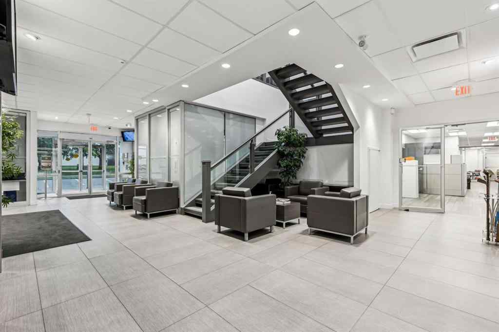 MLS® A2261007 - 5799 3 Street SE in Manchester Industrial Calgary, Commercial