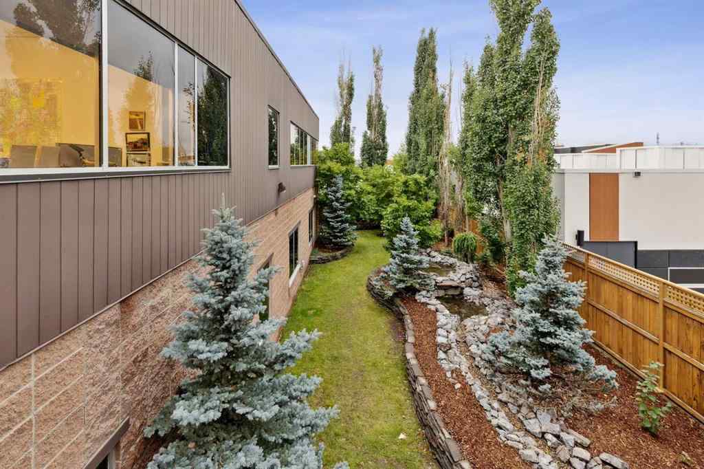 MLS® A2261007 - 5799 3 Street SE in Manchester Industrial Calgary, Commercial