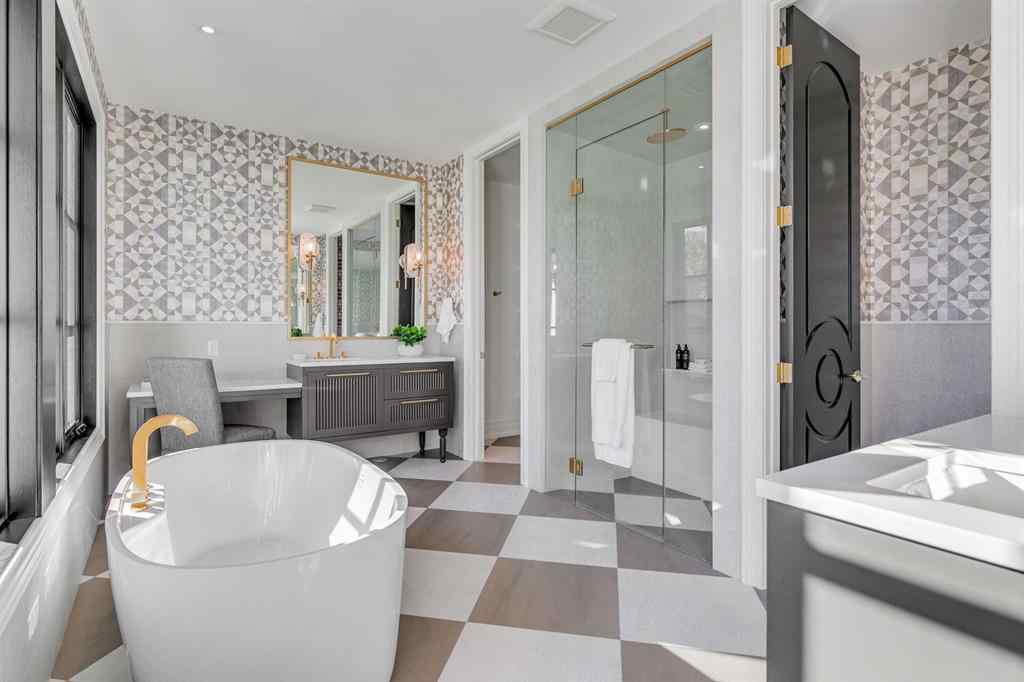 MLS® A2261008 - 109 Roxboro Road SW in Roxboro Calgary, Residential