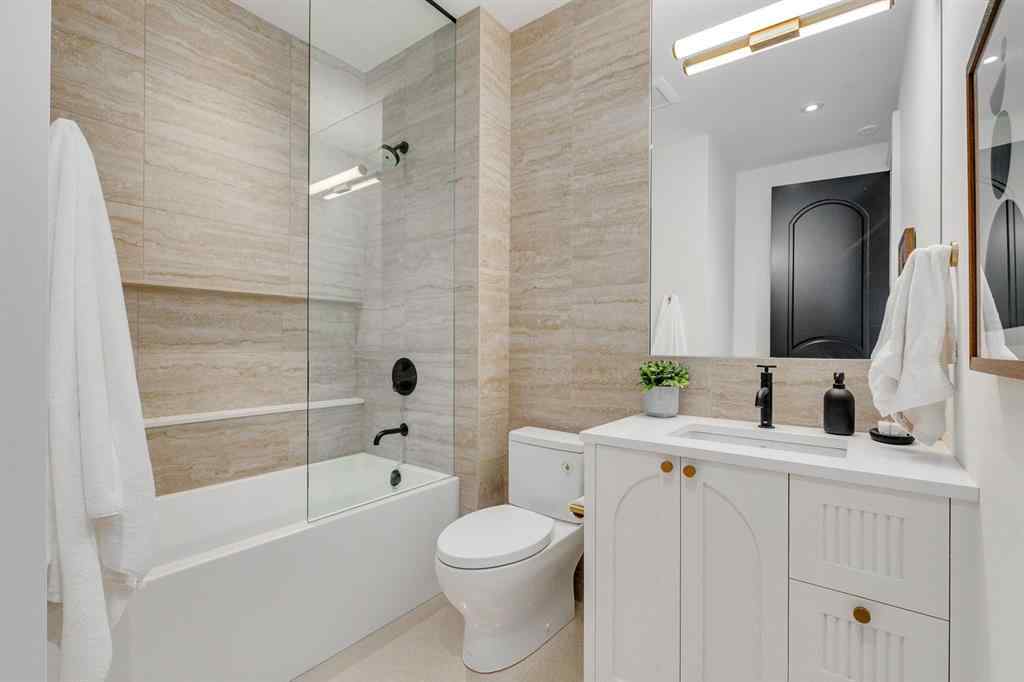 MLS® A2261008 - 109 Roxboro Road SW in Roxboro Calgary, Residential