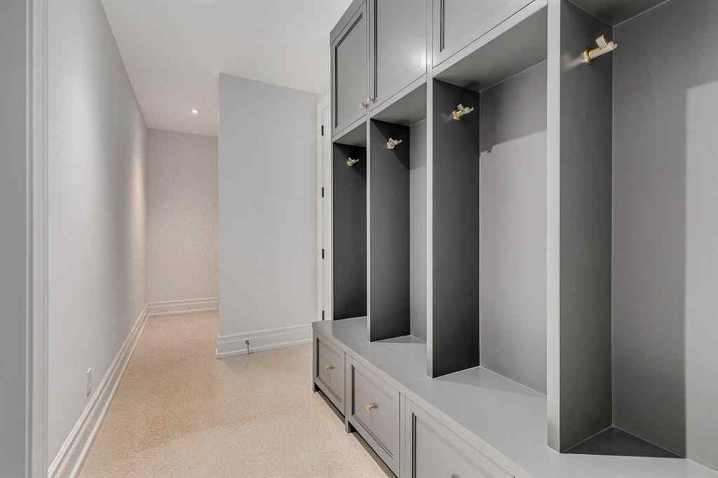 MLS® A2261008 - 109 Roxboro Road SW in Roxboro Calgary, Residential