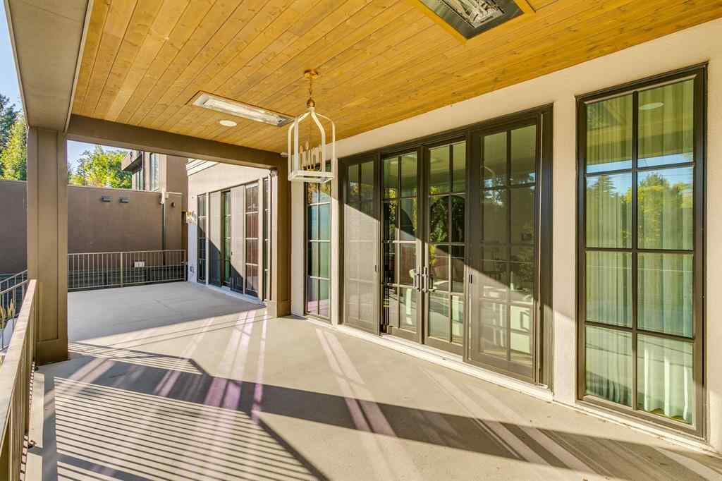 MLS® A2261008 - 109 Roxboro Road SW in Roxboro Calgary, Residential