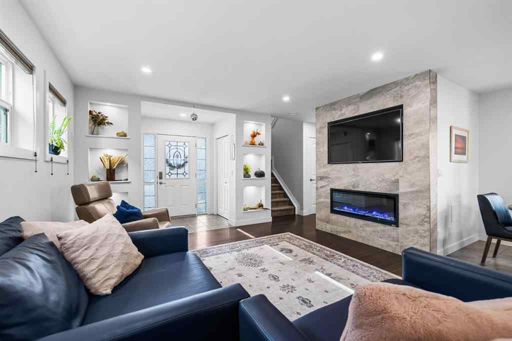 MLS® A2261011 - 107 Drake Landing Loop  in Drake Landing Okotoks, Residential