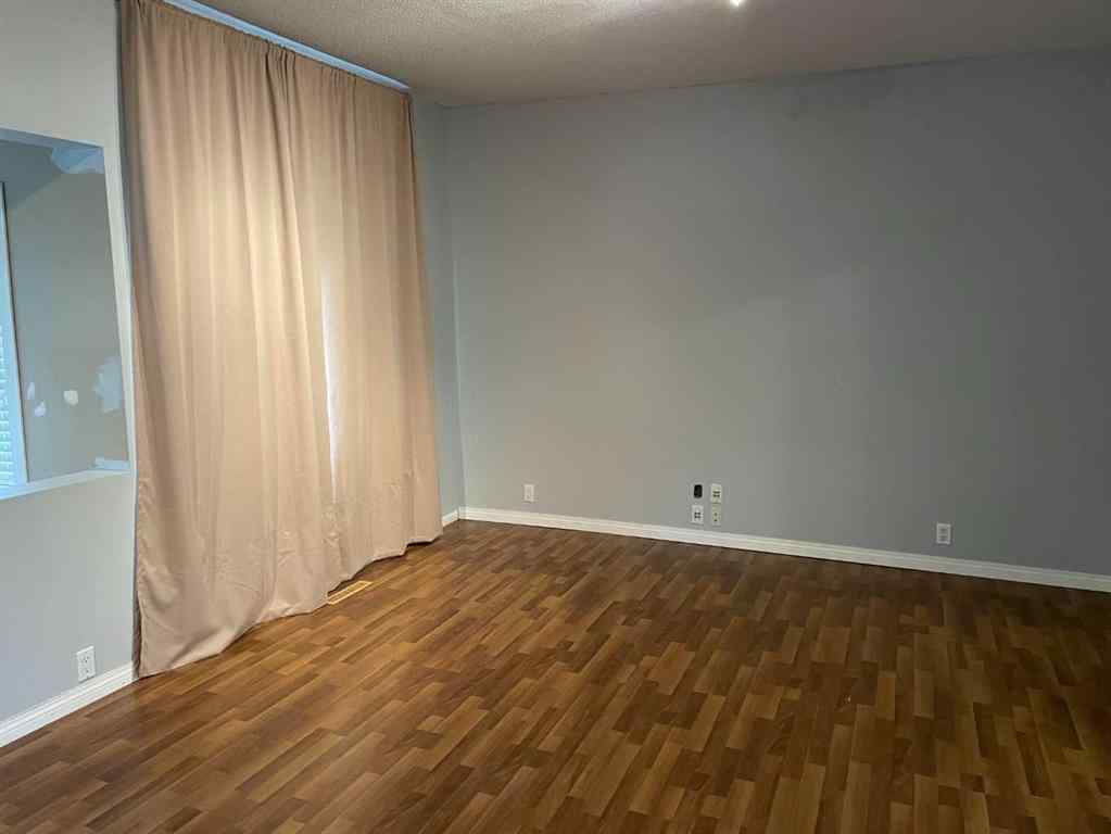 MLS® A2261015 - 10908 102 Avenue  in NONE Fairview, Residential