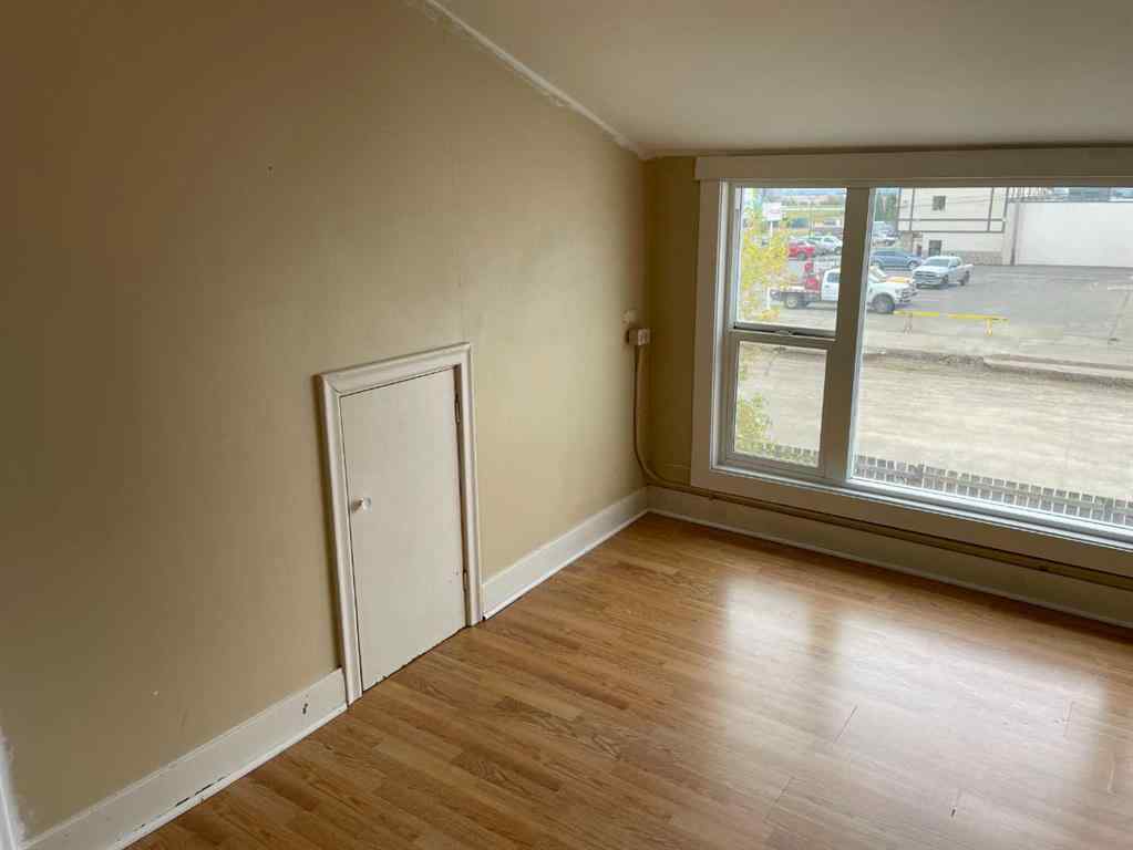 MLS® A2261015 - 10908 102 Avenue  in NONE Fairview, Residential