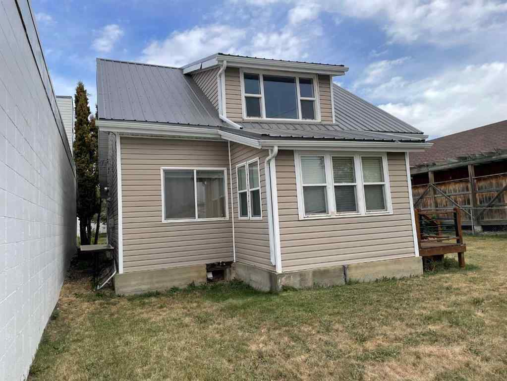 MLS® A2261015 - 10908 102 Avenue  in NONE Fairview, Residential