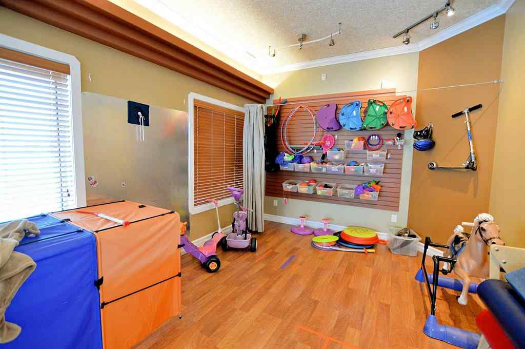 MLS® A2261019 - Unit #101 8715 109 Street  in Richmond Industrial Park Grande Prairie, Commercial