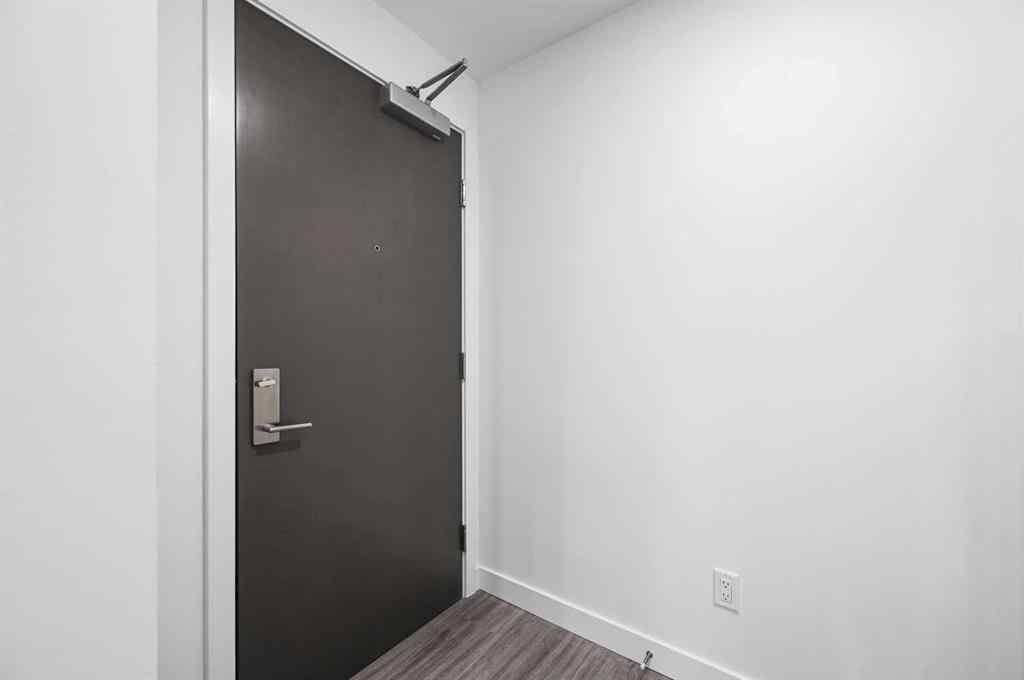 MLS® A2261023 - Unit #311 730 2 Avenue SW in Eau Claire Calgary, Residential