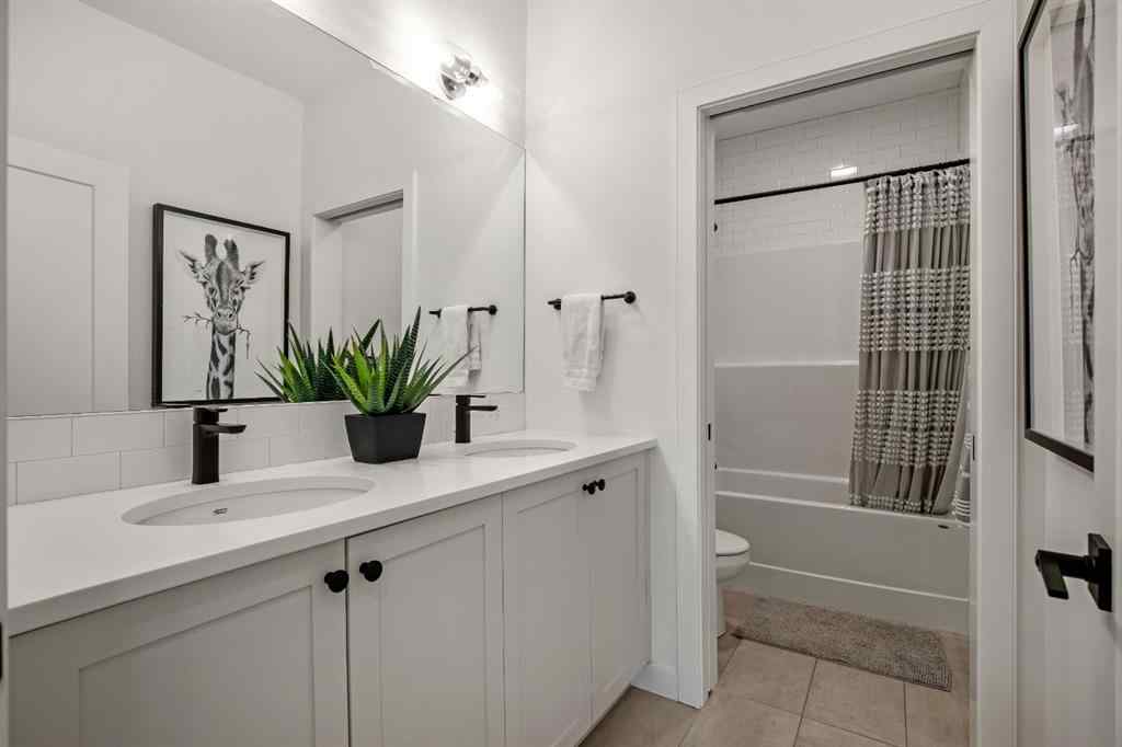 MLS® A2261024 - 70 Treeline Lane SW in Alpine Park Calgary, Residential