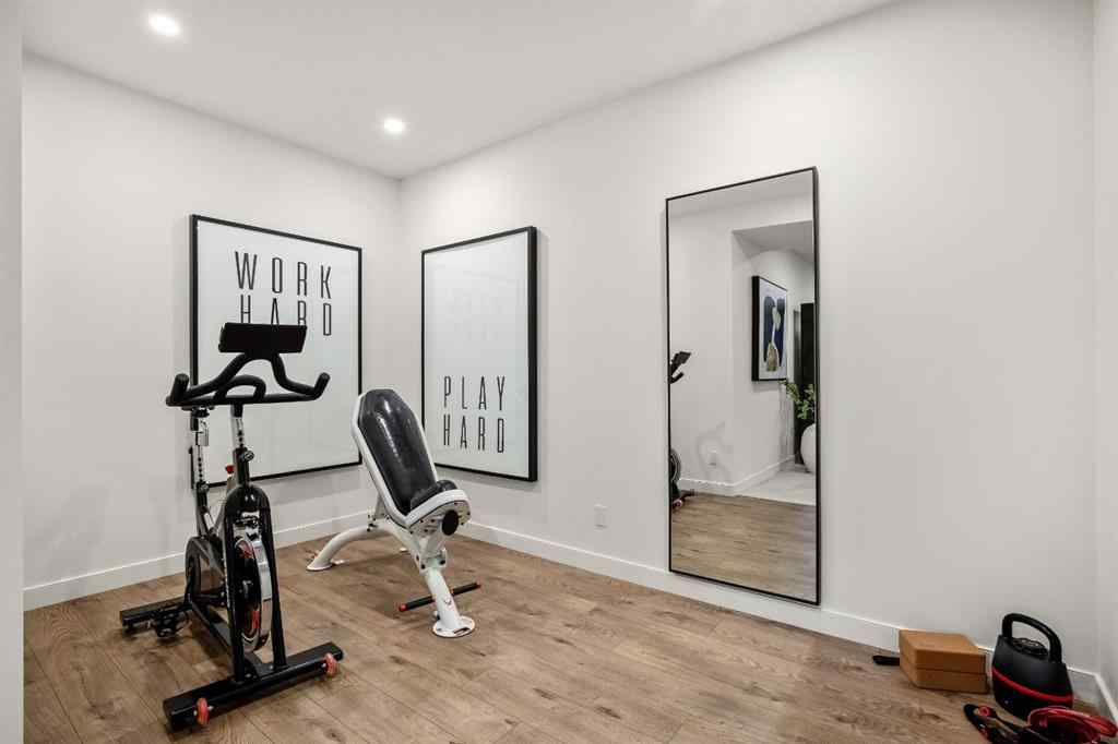 MLS® A2261024 - 70 Treeline Lane SW in Alpine Park Calgary, Residential