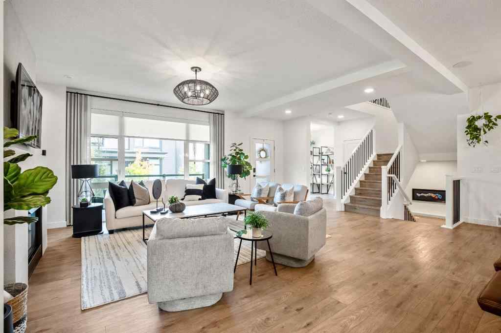 MLS® A2261024 - 70 Treeline Lane SW in Alpine Park Calgary, Residential