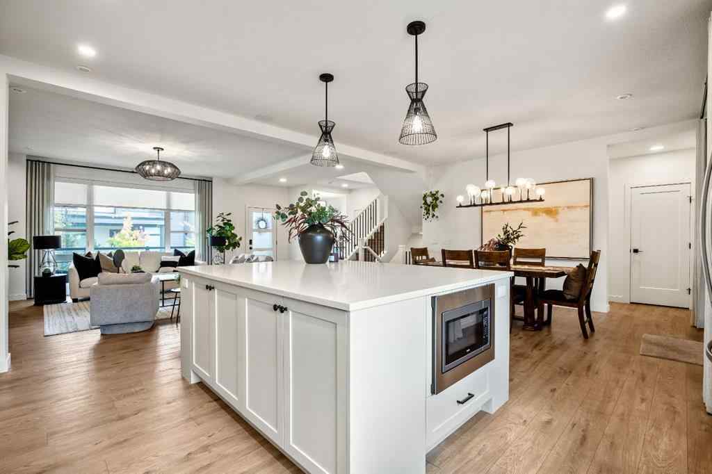 MLS® A2261024 - 70 Treeline Lane SW in Alpine Park Calgary, Residential