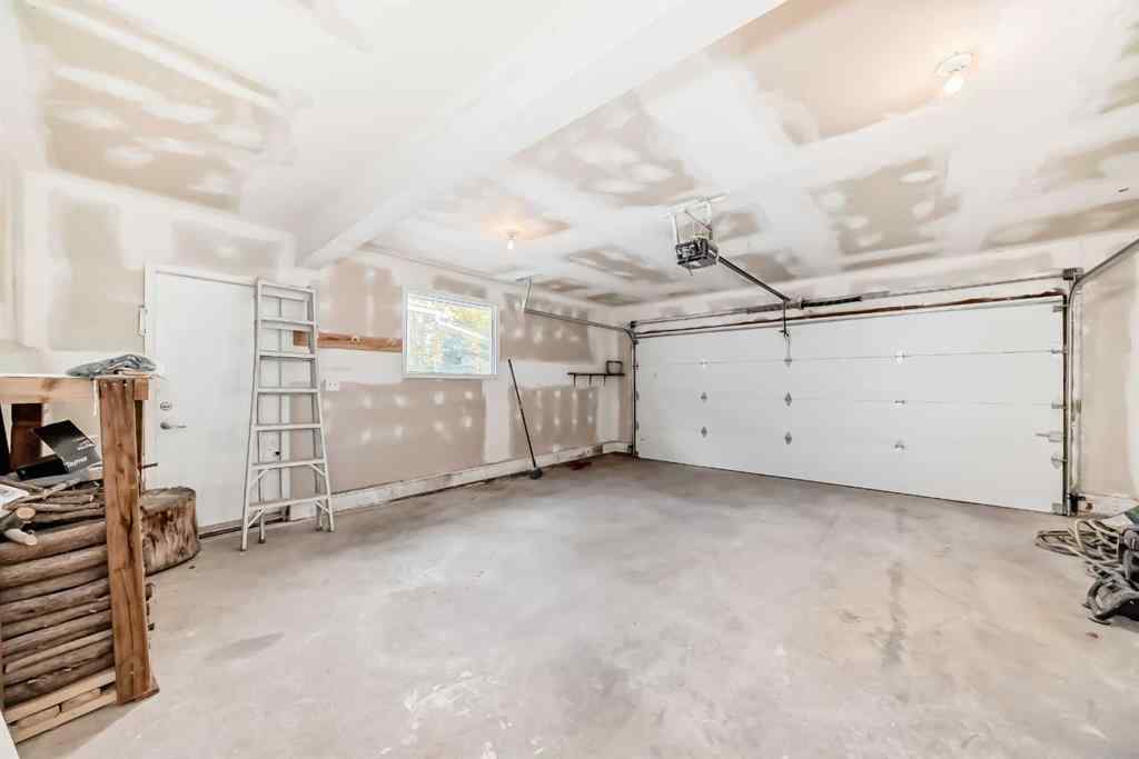 MLS® A2261027 - 19 Ranch Estates Road NW in Ranchlands Calgary, Residential