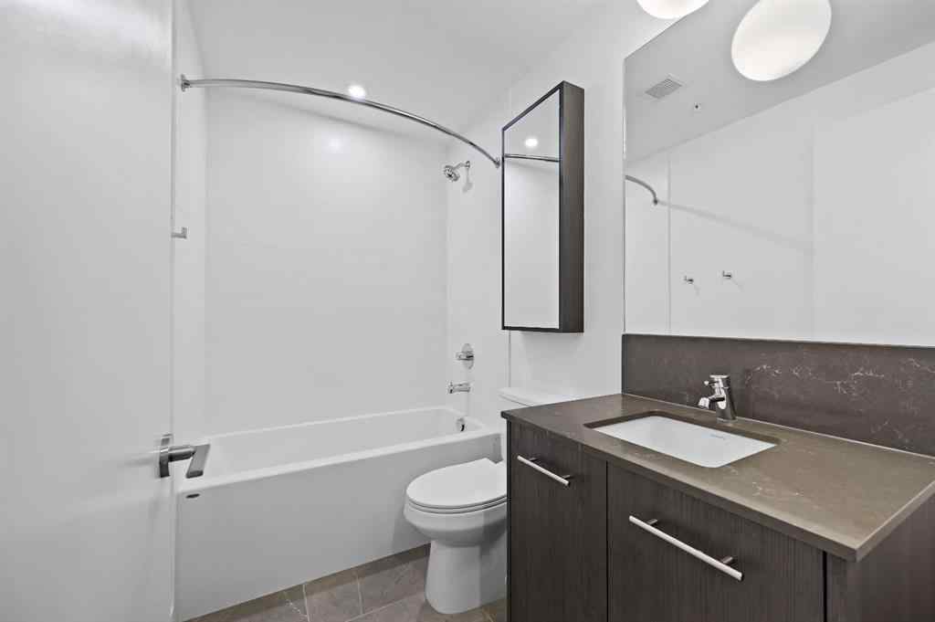 MLS® A2261031 - Unit #913 730 2 Avenue SW in Eau Claire Calgary, Residential