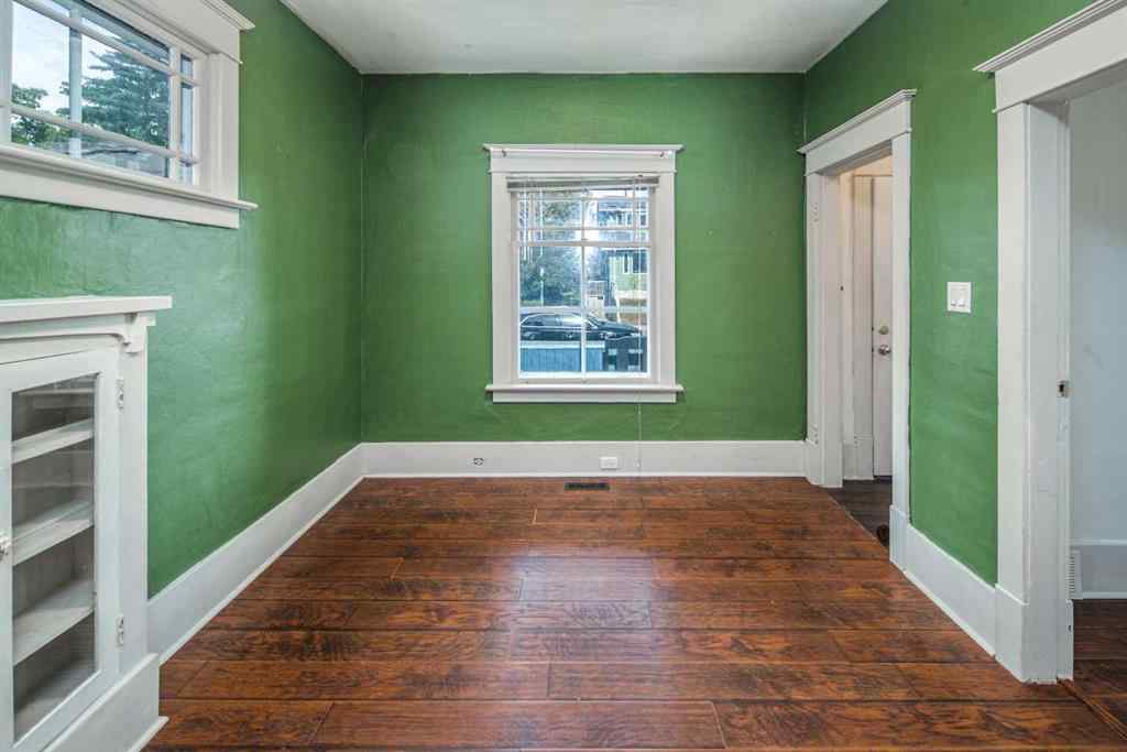 MLS® A2261032 - 905 19 Avenue NW in Mount Pleasant Calgary, Residential