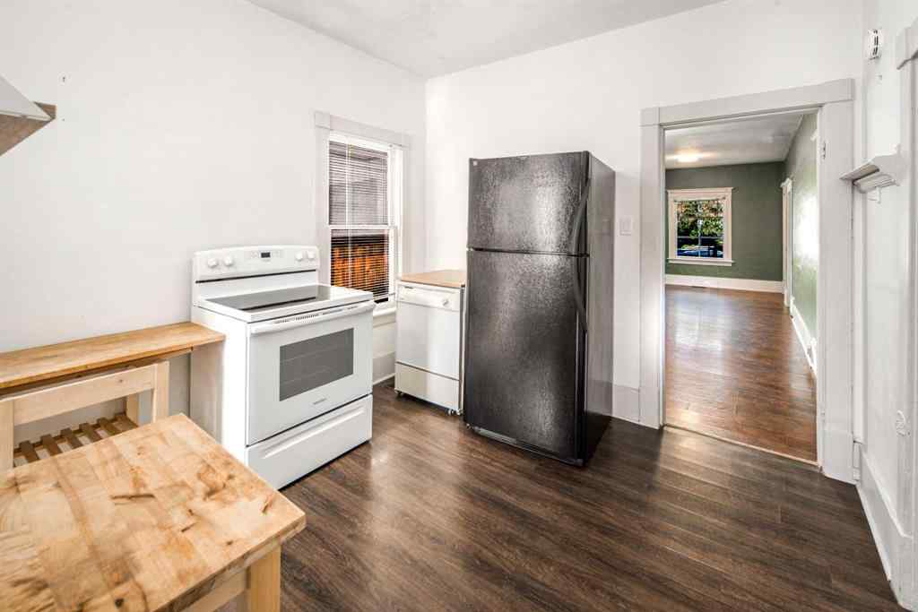 MLS® A2261032 - 905 19 Avenue NW in Mount Pleasant Calgary, Residential