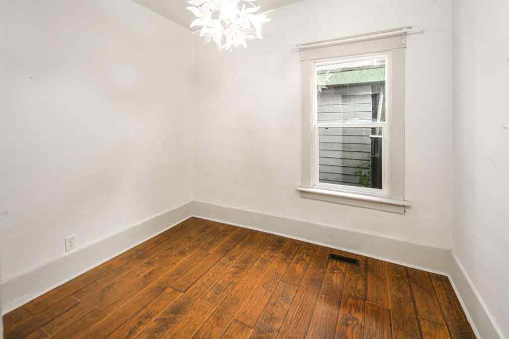 MLS® A2261032 - 905 19 Avenue NW in Mount Pleasant Calgary, Residential