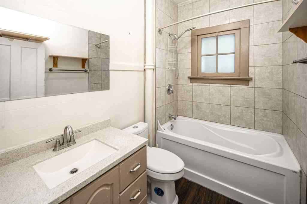 MLS® A2261032 - 905 19 Avenue NW in Mount Pleasant Calgary, Residential