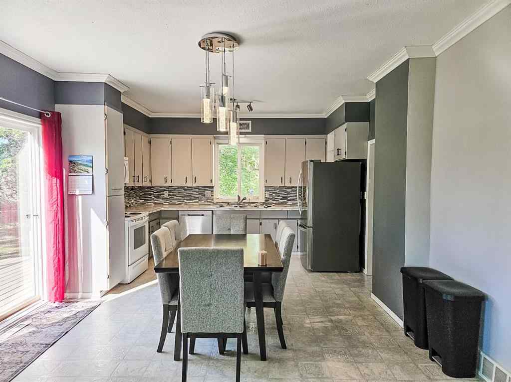 MLS® A2261033 - 131 2nd Street NW in NONE Falher, Residential