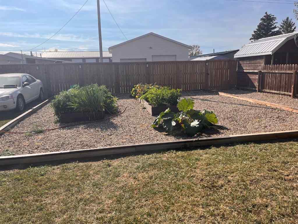 MLS® A2261038 - 939 2nd Avenue N in NONE Vauxhall, Residential