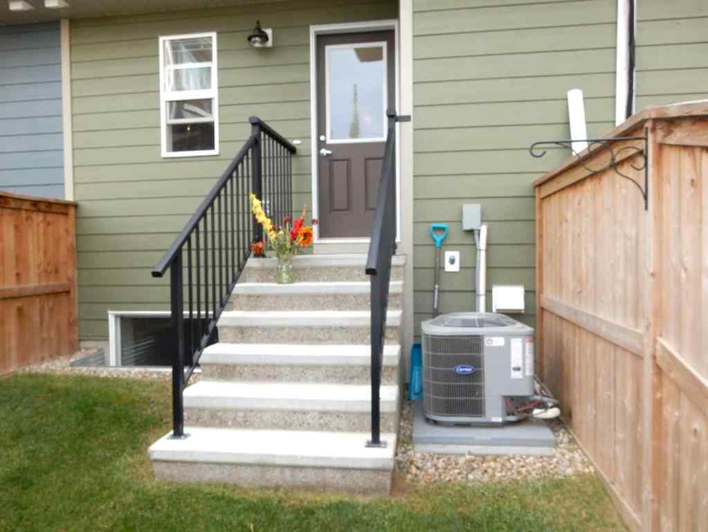 MLS® A2261039 - 352 Cranbrook Square SE in Cranston Calgary, Residential