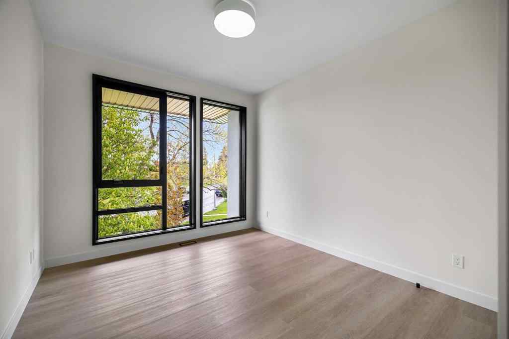 MLS® A2261041 - 3D Willow Crescent SW in Spruce Cliff Calgary, Residential