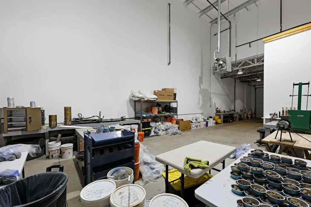 MLS® A2261050 - Unit #112 2719 7 Avenue NE in Meridian Calgary, Commercial