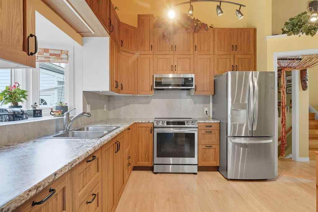 MLS® A2261054 - 1804 Braemar Place SW in Braeside Calgary, Residential