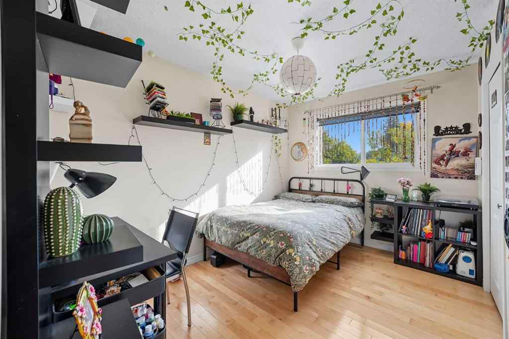 MLS® A2261054 - 1804 Braemar Place SW in Braeside Calgary, Residential