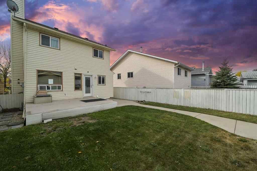 MLS® A2261056 - 24 Laguna Close NE in Monterey Park Calgary, Residential