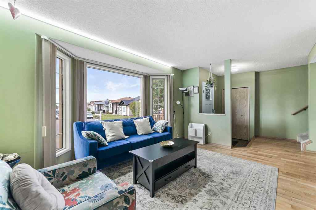 MLS® A2261056 - 24 Laguna Close NE in Monterey Park Calgary, Residential