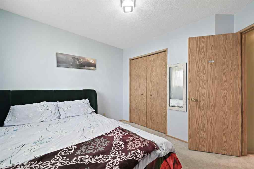 MLS® A2261056 - 24 Laguna Close NE in Monterey Park Calgary, Residential