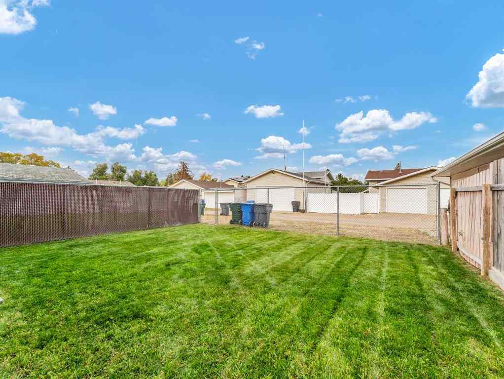 MLS® A2261058 - 18B Cameron Road SE in Southview-Park Meadows Medicine Hat, Residential