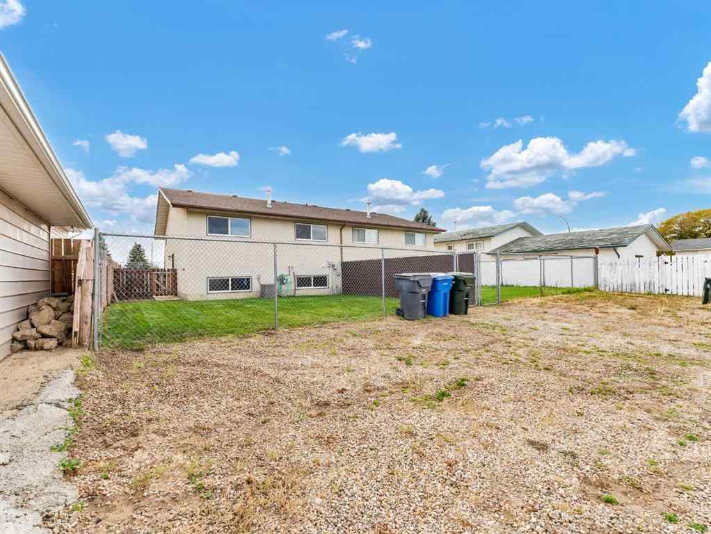 MLS® A2261058 - 18B Cameron Road SE in Southview-Park Meadows Medicine Hat, Residential