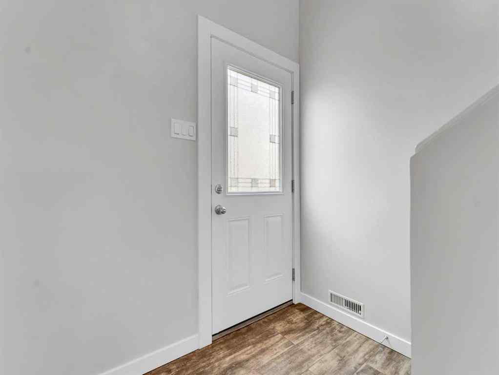 MLS® A2261058 - 18B Cameron Road SE in Southview-Park Meadows Medicine Hat, Residential