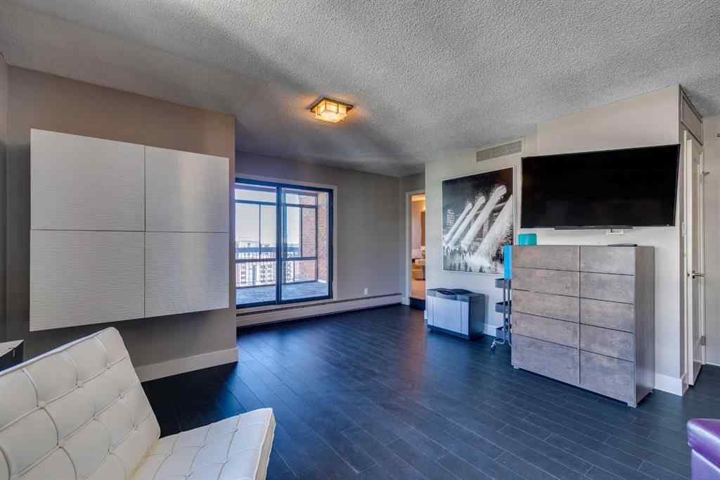 MLS® A2261064 - Unit #1440 540 14 Avenue SW in Beltline Calgary, Residential