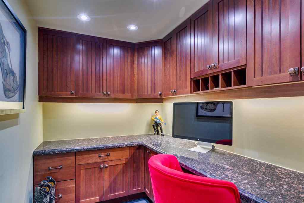 MLS® A2261064 - Unit #1440 540 14 Avenue SW in Beltline Calgary, Residential