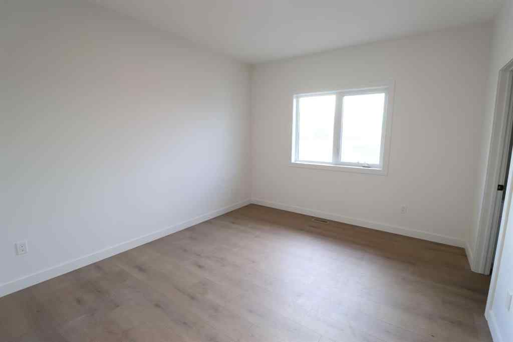 MLS® A2261066 - 531 4 st   in NONE Vauxhall, Residential