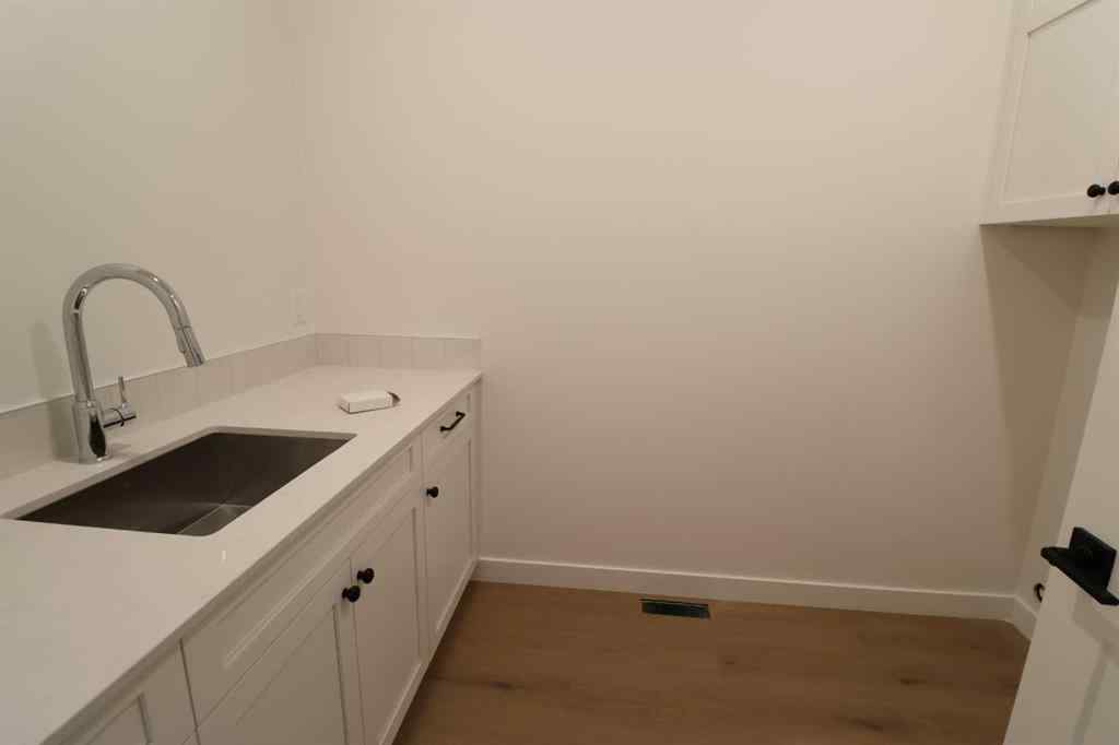 MLS® A2261066 - 531 4 st   in NONE Vauxhall, Residential