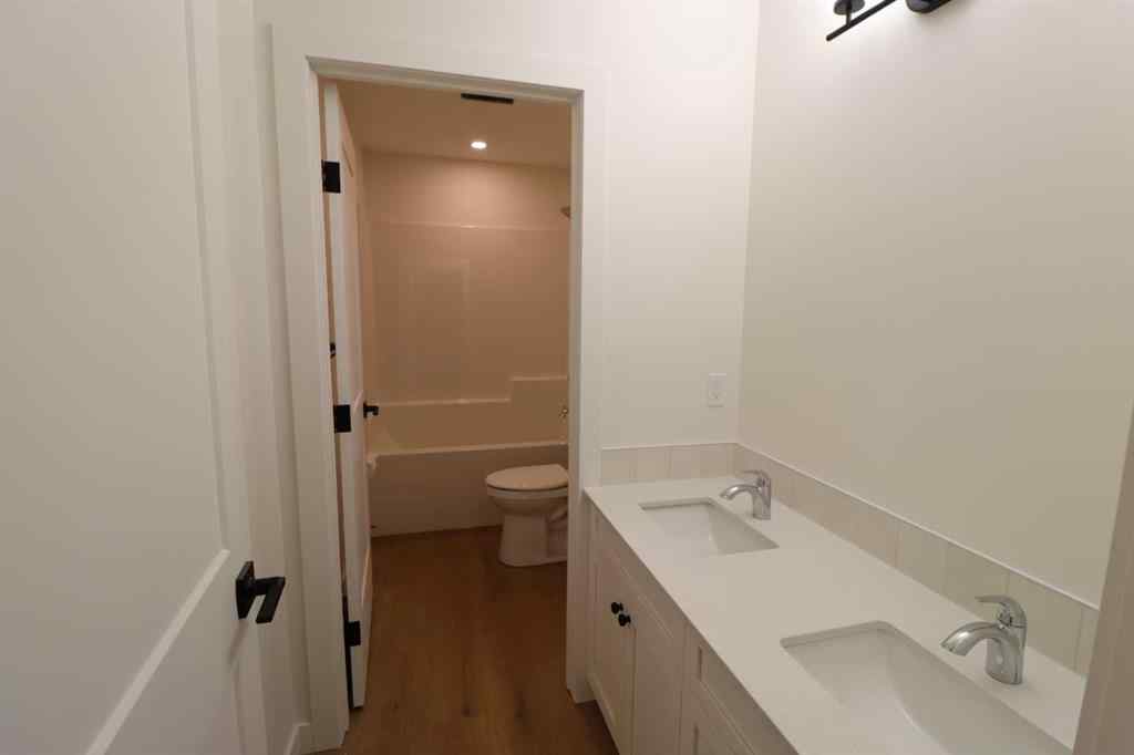 MLS® A2261066 - 531 4 st   in NONE Vauxhall, Residential