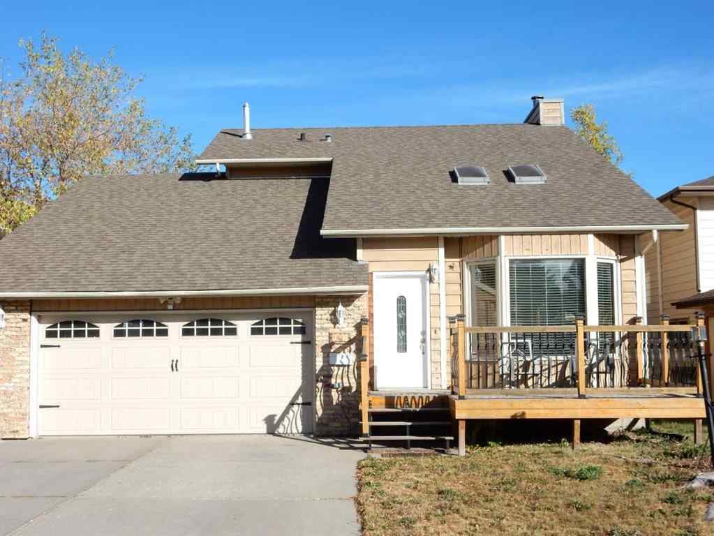 MLS® A2261068 - 16 Bedwood Rise NE in Beddington Heights Calgary, Residential