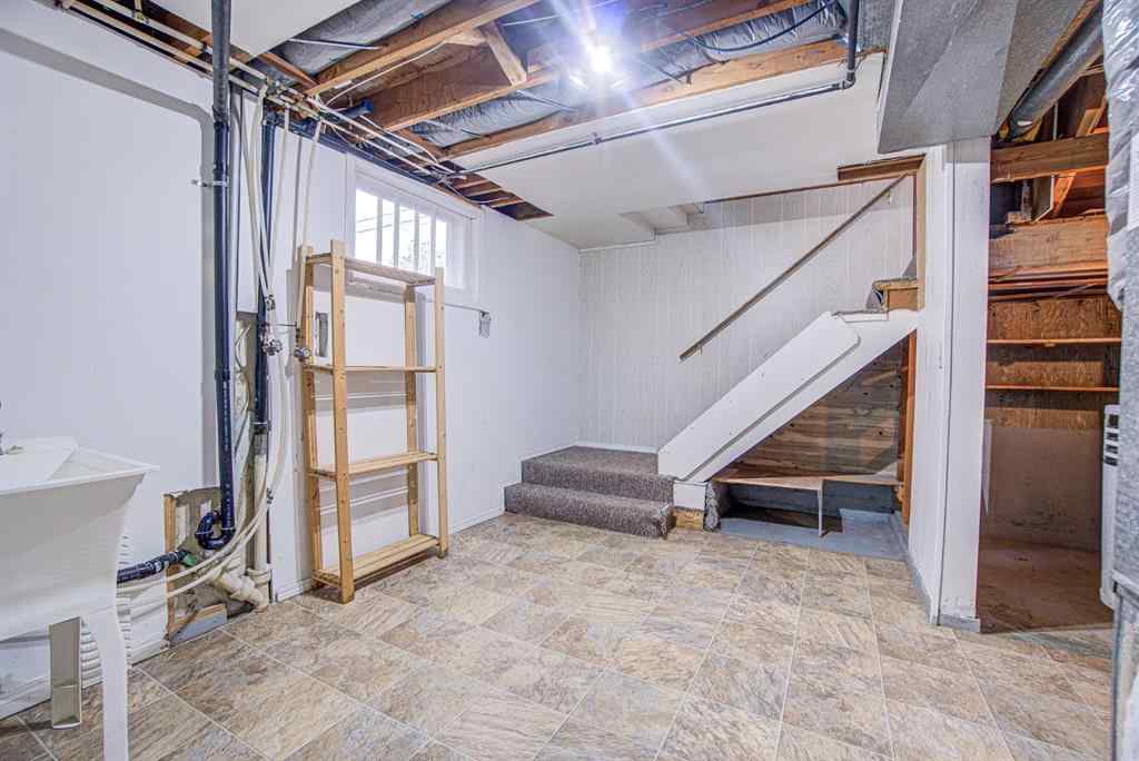 MLS® A2261069 - 4705 3 Street W in NONE Claresholm, Residential