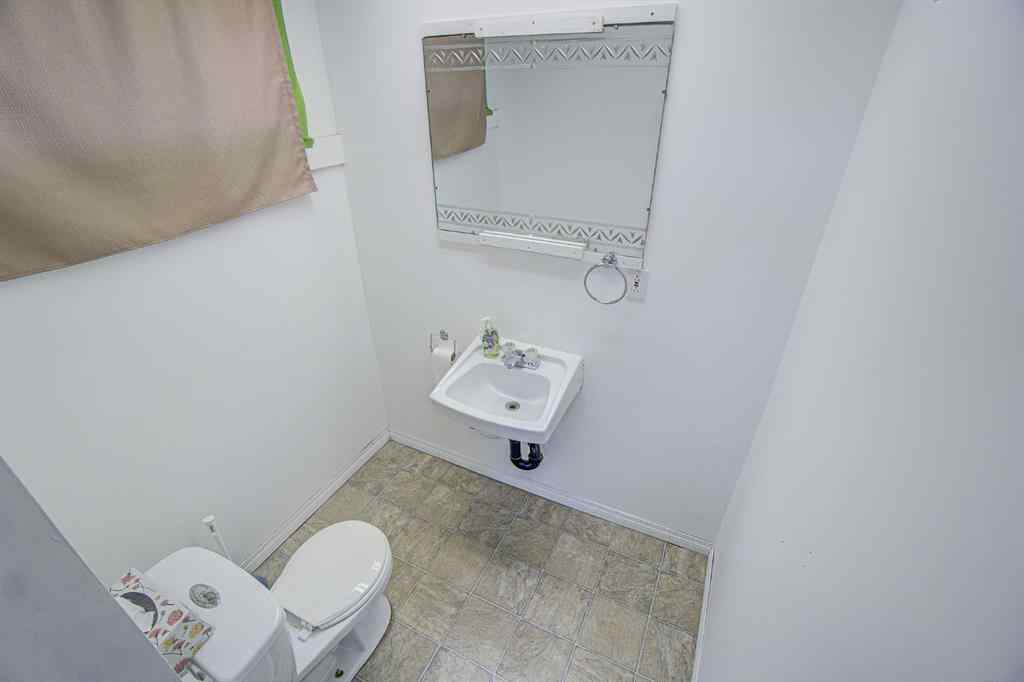 MLS® A2261069 - 4705 3 Street W in NONE Claresholm, Residential